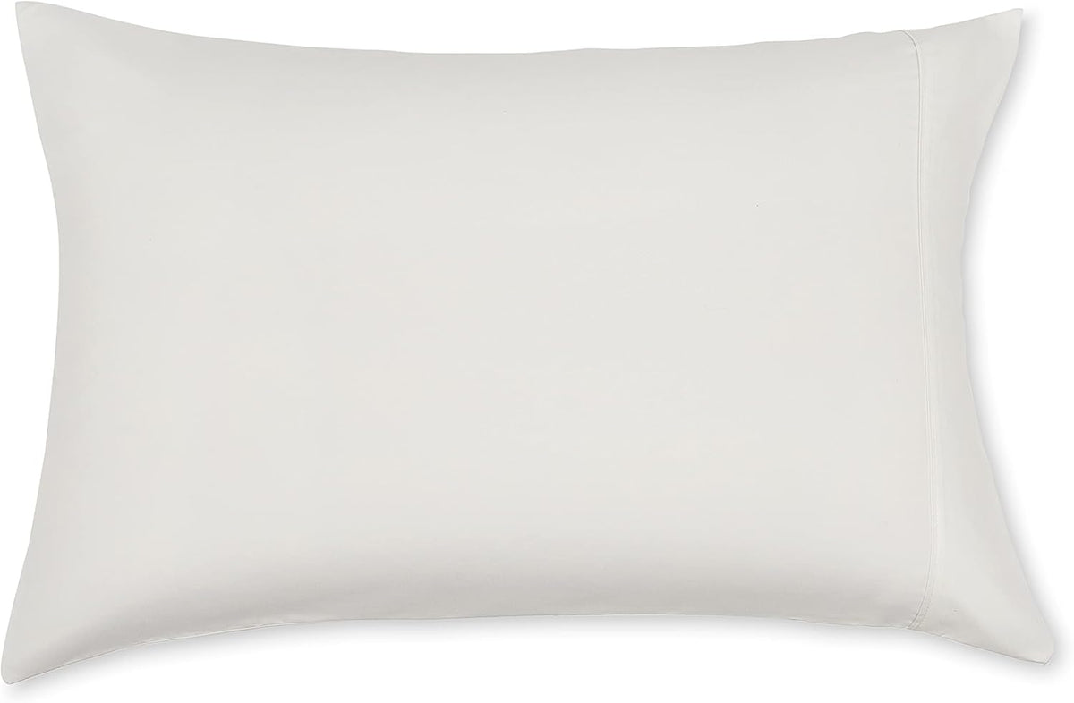 Amazon Basics Standard Pillowcases Set of 2 - Lightweight, Super Soft Easy Care Microfiber, Cream, 30" L x 20" W, Pillows Not Included