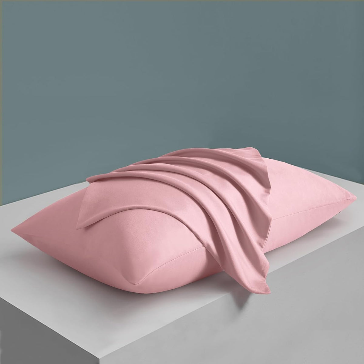 MILVOWOC Brushed Microfiber Pillowcases, Dusty Pink, 20x26 Inch