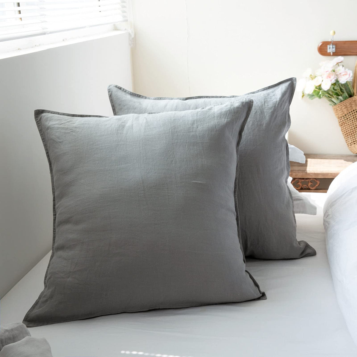 Simple&Opulence 100% Linen Duvet Cover Set 3pcs Basic Style Natural French Washed Flax Solid Color Soft Breathable Farmhouse Bedding with Button Closure - Linen, King