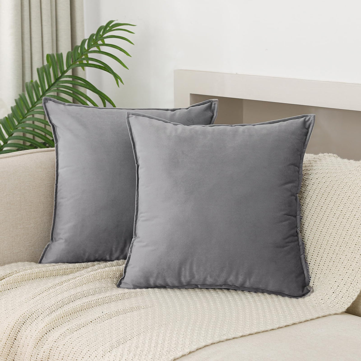 JIAHANNHA Velvet Green Throw Pillow Covers 18”x18”Pack of 2 Soft Decorative