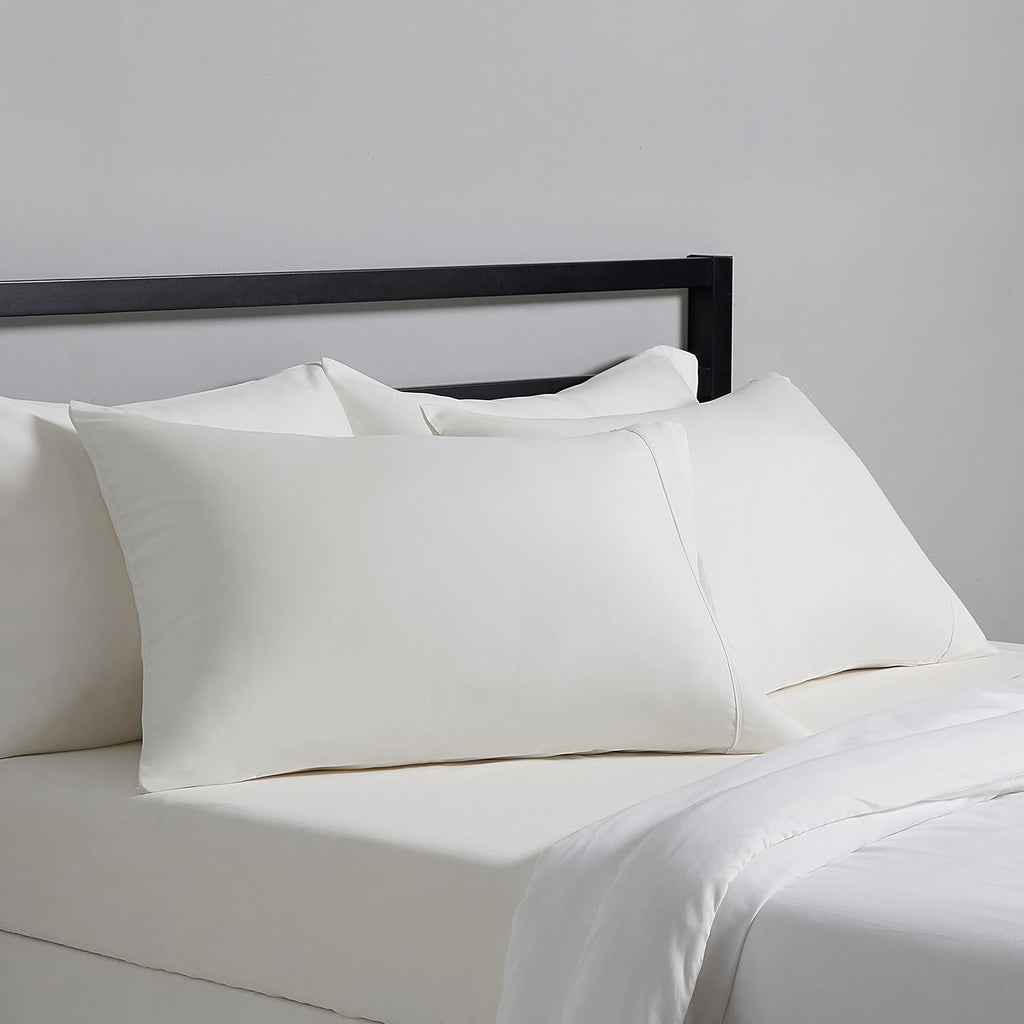 Amazon Basics Standard Pillowcases Set of 2 - Lightweight, Super Soft Easy Care Microfiber, Cream, 30" L x 20" W, Pillows Not Included