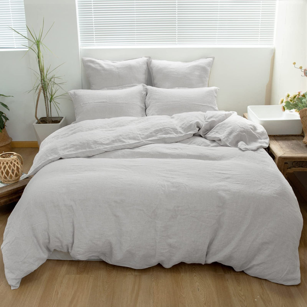 Simple&Opulence 100% Linen Duvet Cover Set 3pcs Basic Style Natural French Washed Flax Solid Color Soft Breathable Farmhouse Bedding with Button Closure - Linen, King