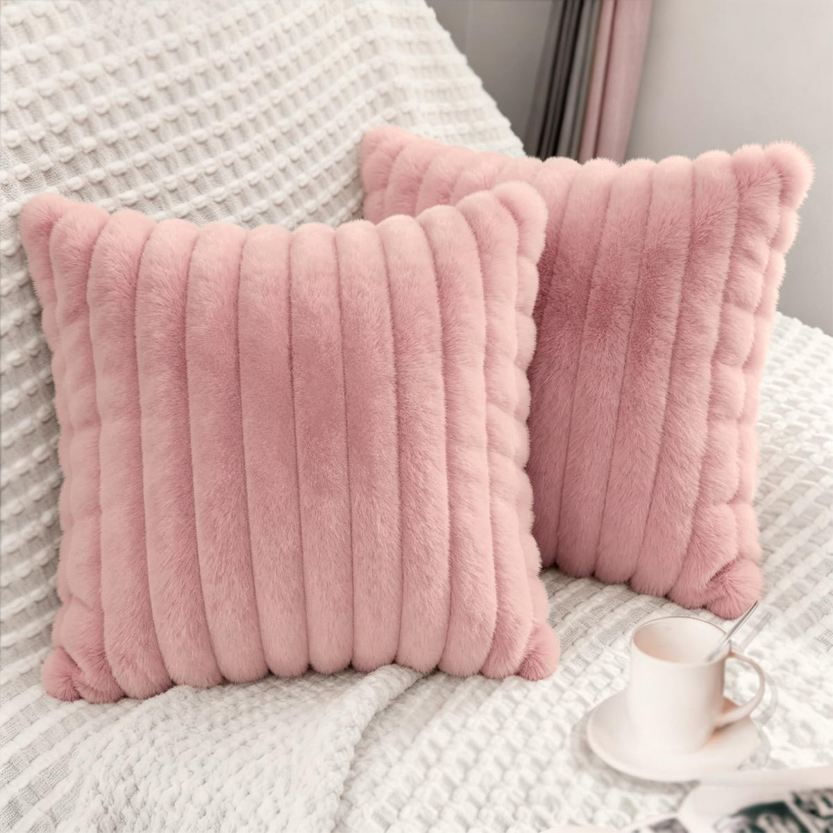 2 Pack 18x18 Pillow Cover Velvet Pillow Covers, Faux Fur Square Throw Pillow Covers for Living Room Decorations Throw Pillow Case, Throw Pillow Cover Cushion Cover for Home Sofa Bedroom Car, Grey