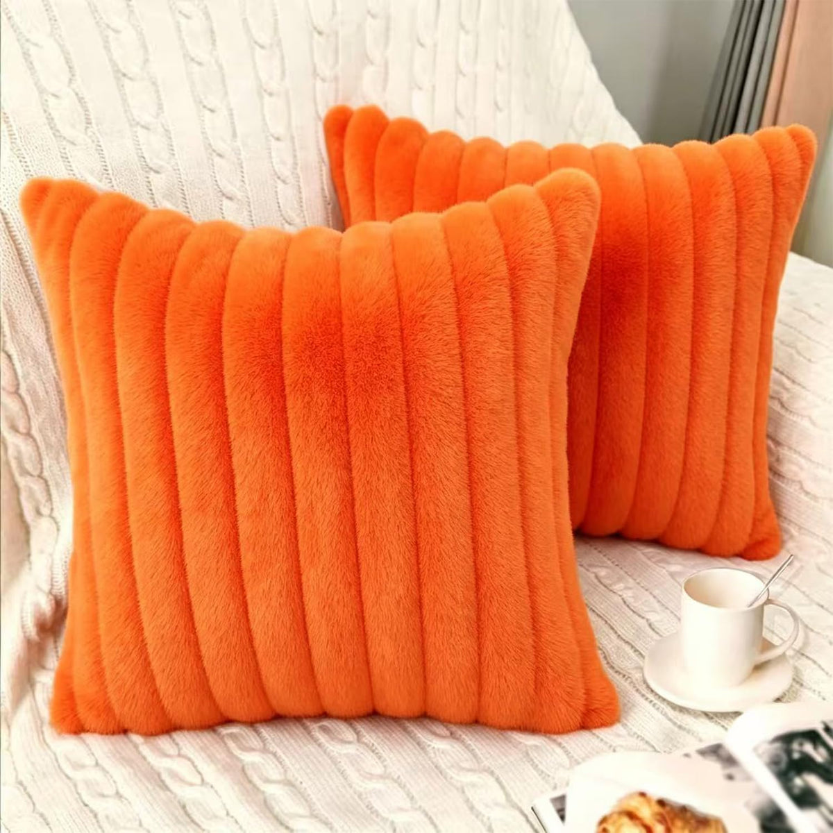 2 Pack 18x18 Pillow Cover Velvet Pillow Covers, Faux Fur Square Throw Pillow Covers for Living Room Decorations Throw Pillow Case, Throw Pillow Cover Cushion Cover for Home Sofa Bedroom Car, Grey