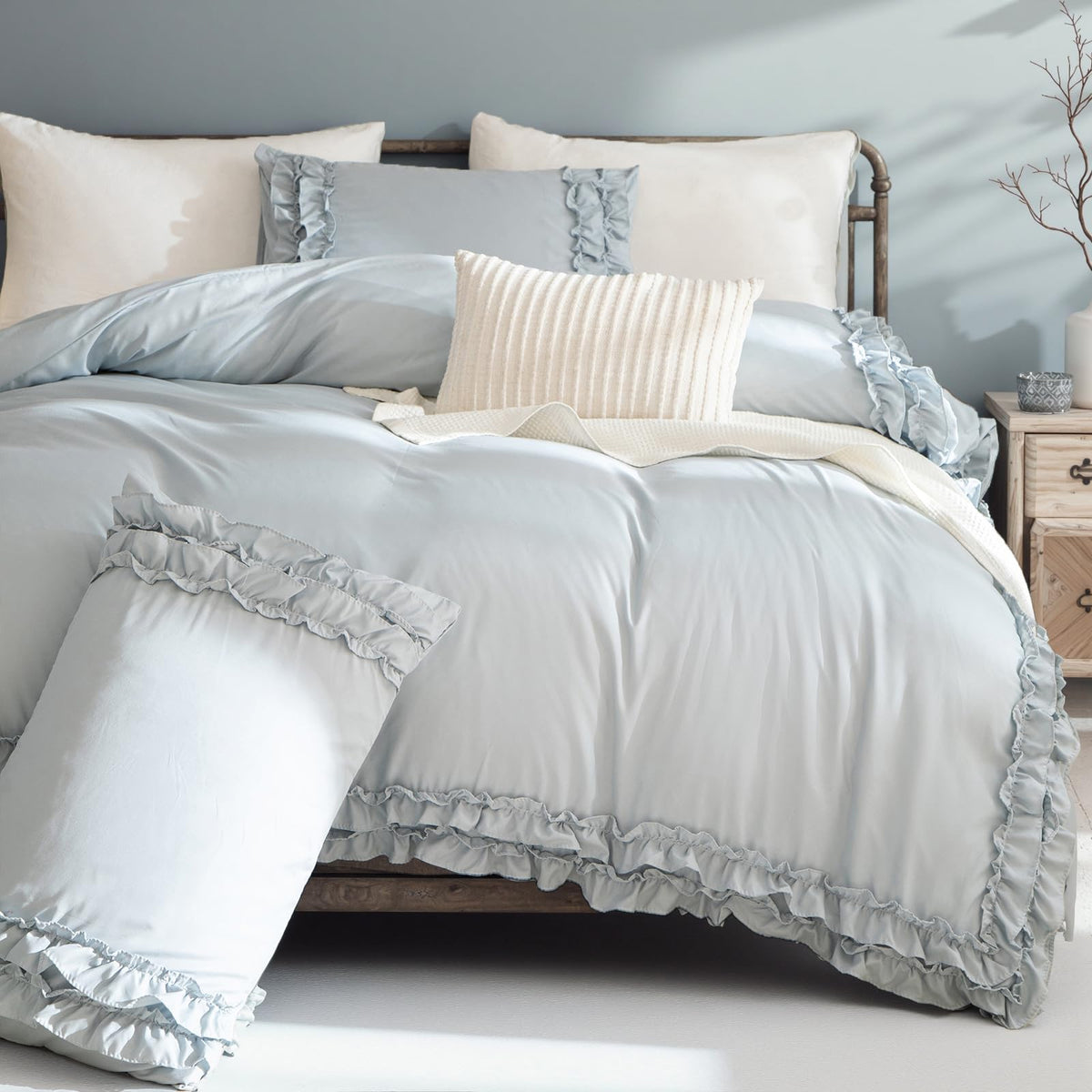 Bedorm Beige Duvet Cover Set Queen Ruffle Bedding Set Pleat Ruffled Shabby Chic Comforter Cover Extra Soft & Easy Care White Boho Duvet Cover with Zipper Closure