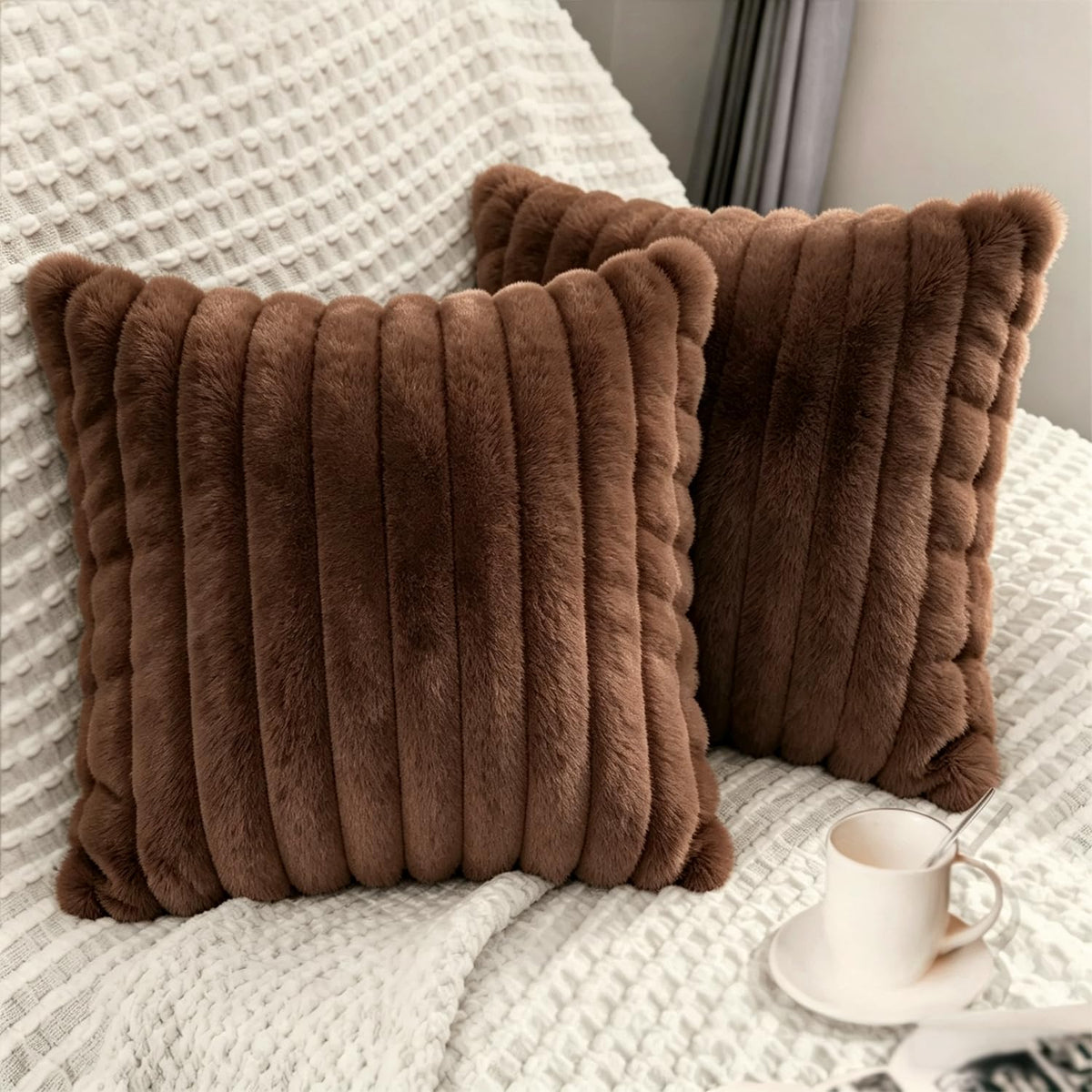 2 Pack 18x18 Pillow Cover Velvet Pillow Covers, Faux Fur Square Throw Pillow Covers for Living Room Decorations Throw Pillow Case, Throw Pillow Cover Cushion Cover for Home Sofa Bedroom Car, Grey