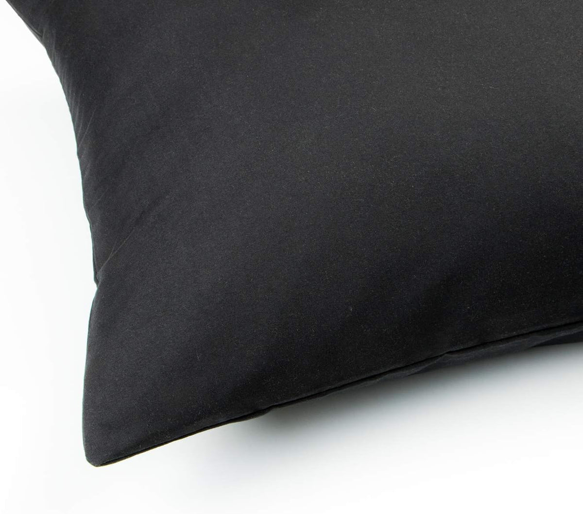 FLXXIE 2-Pack Microfiber Queen Pillow Cases, Envelope Closure, Black