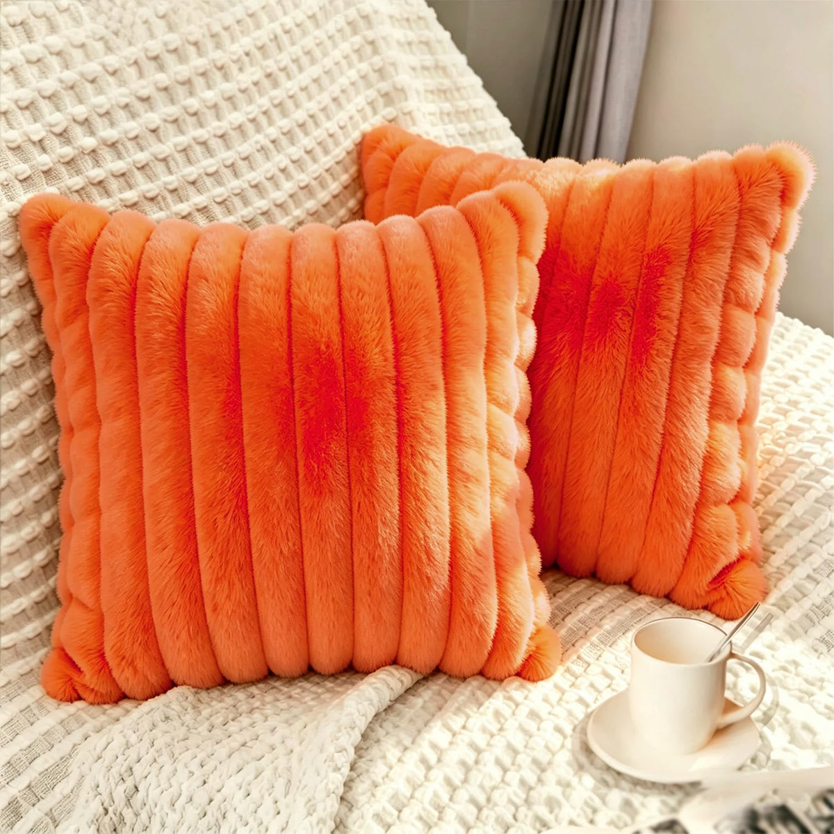 2 Pack 18x18 Pillow Cover Velvet Pillow Covers, Faux Fur Square Throw Pillow Covers for Living Room Decorations Throw Pillow Case, Throw Pillow Cover Cushion Cover for Home Sofa Bedroom Car, Grey