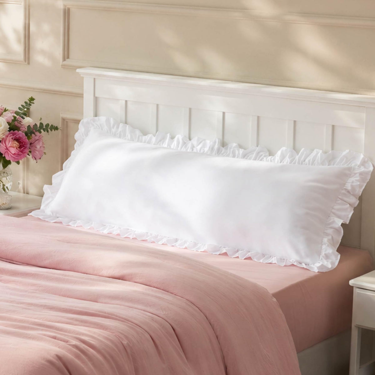 Bedsure Ruffle Pillow Cases Standard Size Set of 2, White Pillow Shams
