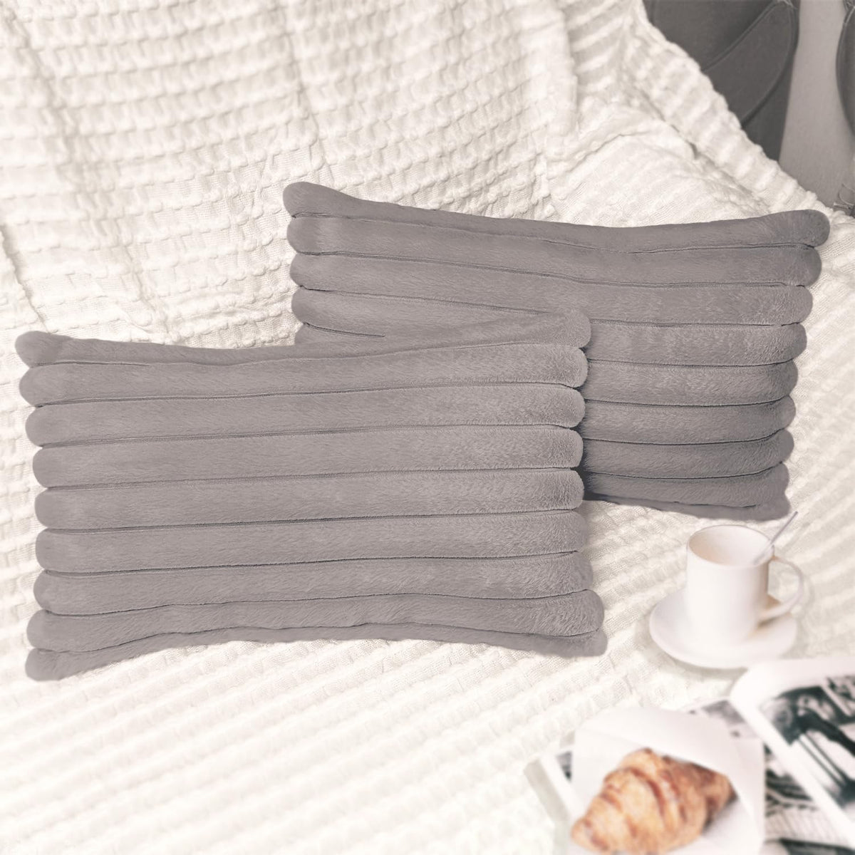 2 Pack 18x18 Pillow Cover Velvet Pillow Covers, Faux Fur Square Throw Pillow Covers for Living Room Decorations Throw Pillow Case, Throw Pillow Cover Cushion Cover for Home Sofa Bedroom Car, Grey