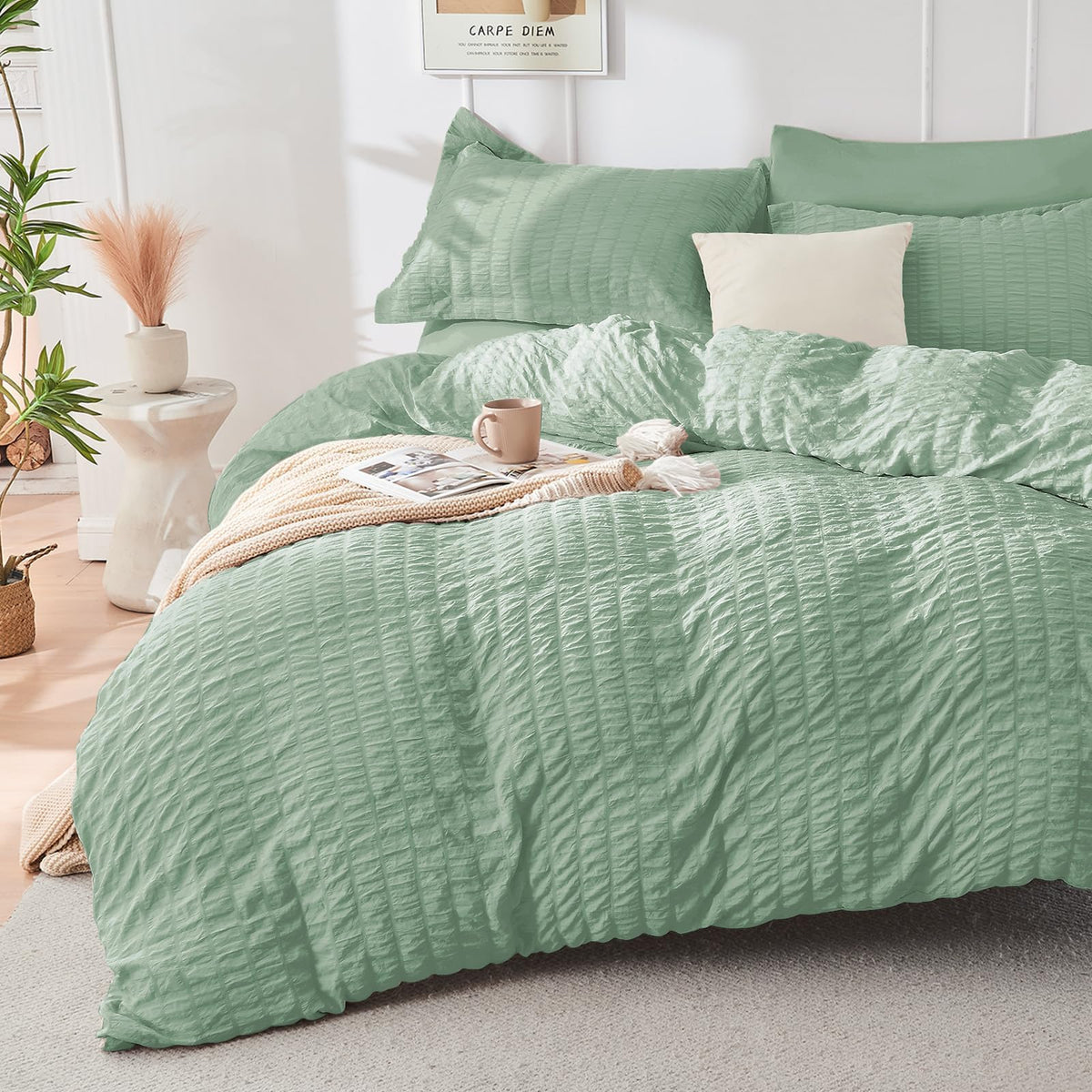 HYMOKEGE Beige Duvet Cover Queen Size, Ultra Soft 3-Piece Seersucker Duvet Cover Set with Zipper Closure, Soft Brushed Microfiber Bedding Set with 8 Corner Ties (90"x90", 2 Pillowshams)