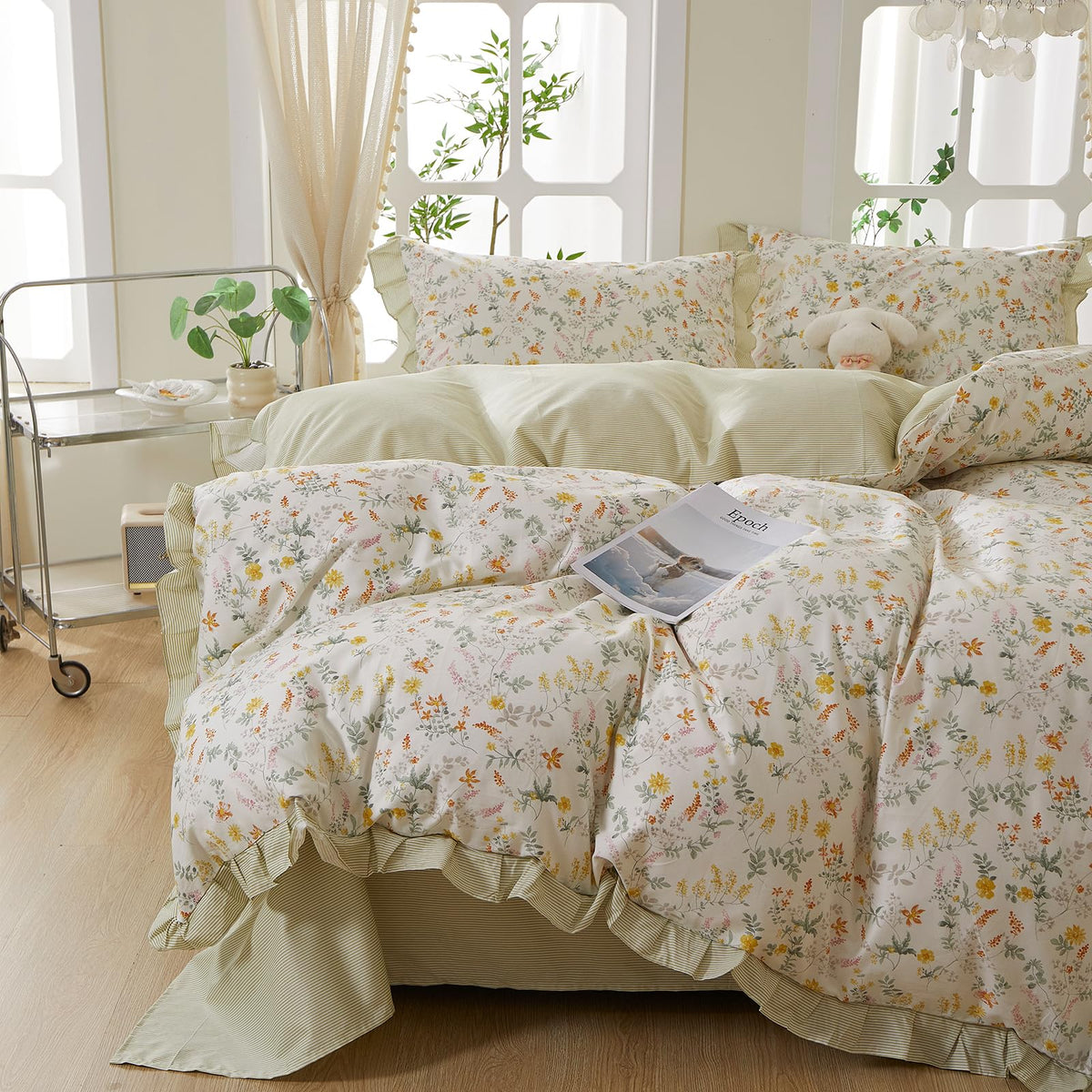 mixinni Reversible Sage Green Floral Duvet Cover Set Queen Size - 100% Cotton Cute Botanical Patterns Bedding Set with Ruffle Lace, 3PCs Beige Soft Aesthetic Cottagecore Style Duvet Cover for Girls