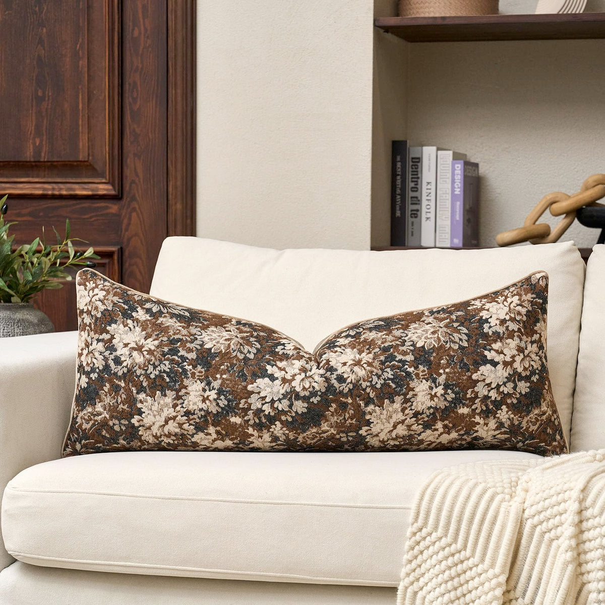 Yangest Neutral Floral Pillow Cover 12 x 20 Inches, Vintage Chenille Rectangle Throw Pillow Cover Soft Decorative Farmhouse Accent Couch Pillow Cover for Living Room Bedroom, Green