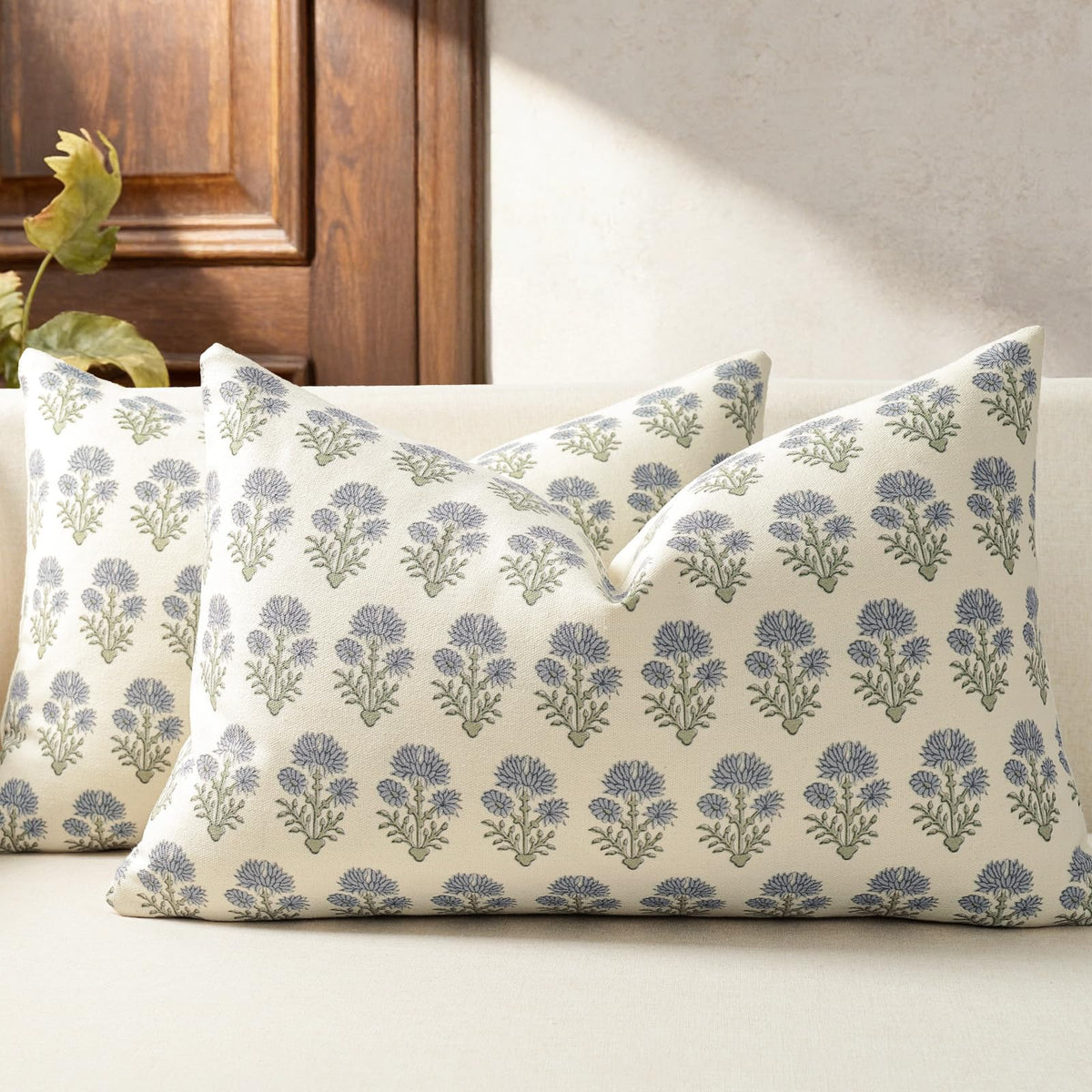Farmhouse Floral Pillow Covers 18x18 Set of 2, Country Botanical Throw Pillow Cover for Sofa Couch Bed Living Room, Earthic Vintage Flower Cushion Covers Cottage Home Decor,Terracotta