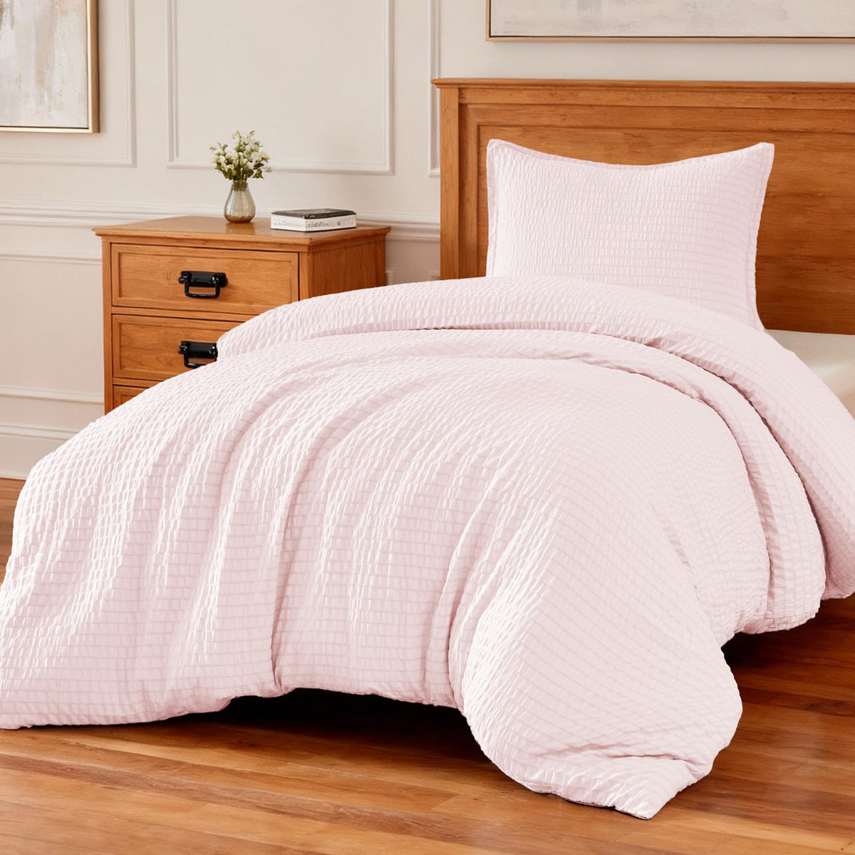 Amazon Basics Duvet Cover Set with Jacquard Geometric Pattern, 3-Piece with 1 Duvet Cover and 2 Pillow Shams, Comforter Not Included, Queen, Dark Gray