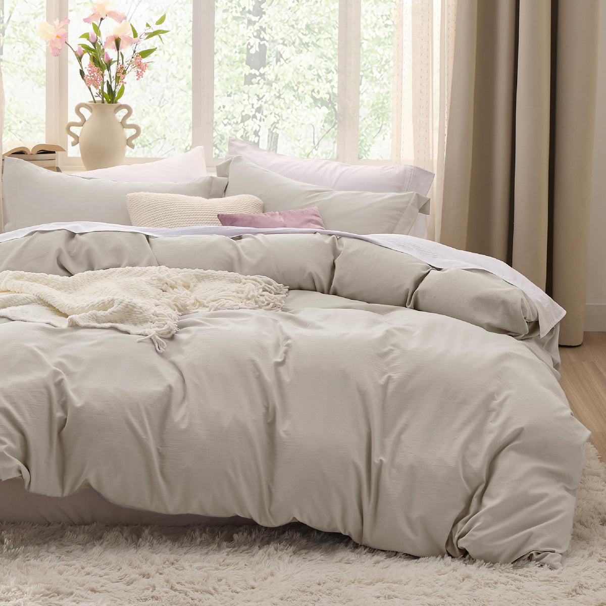 Bedsure Prewashed Duvet Cover Queen, Cotton-Like Bedding Set, Olive Green