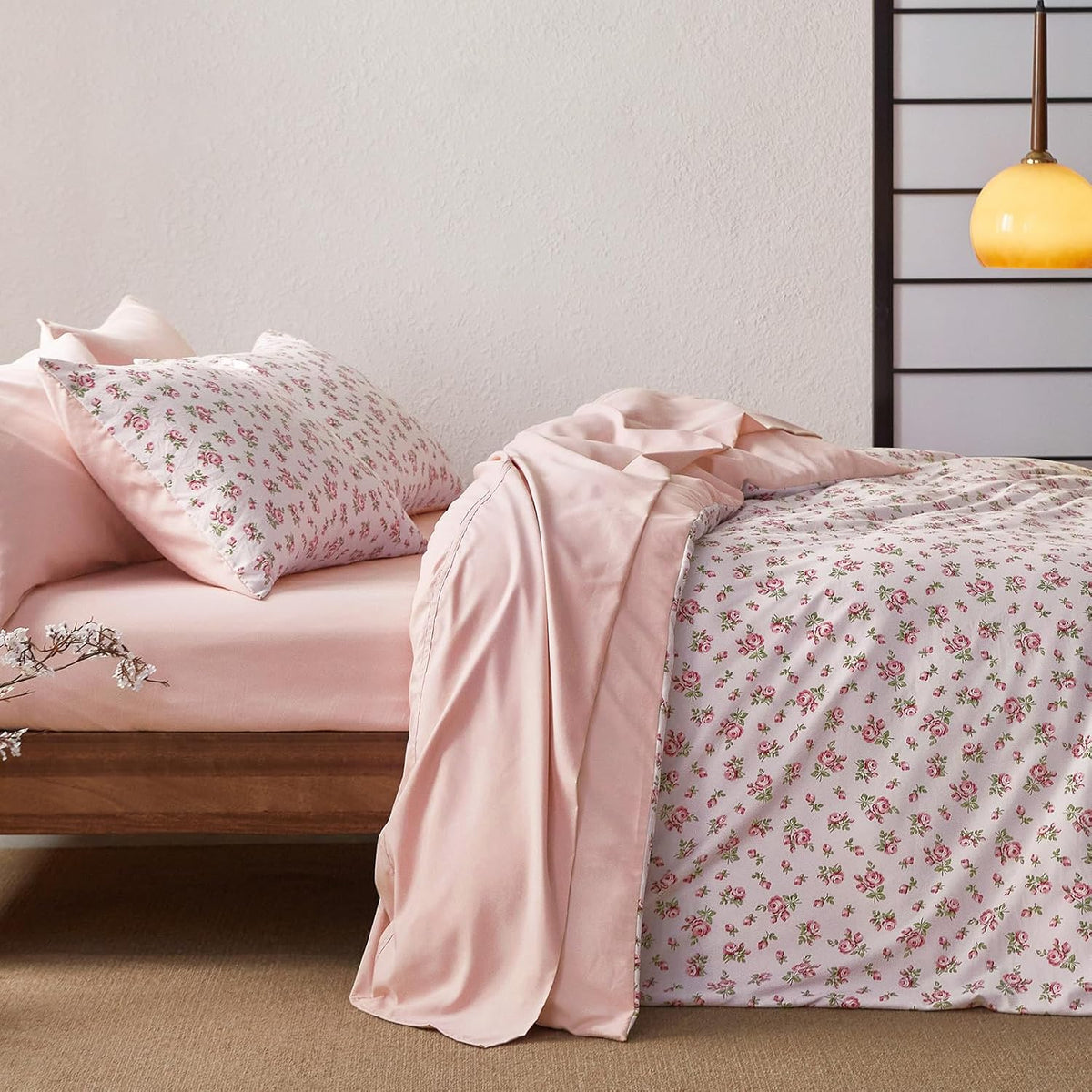 Wake In Cloud - Coquette Duvet Cover Set, Floral Cottagecore Flower Shabby Chic Cute Aesthetic, Soft Lightweight Bedding for Women Teen Girls, 3-Piece, Pink, Queen Size
