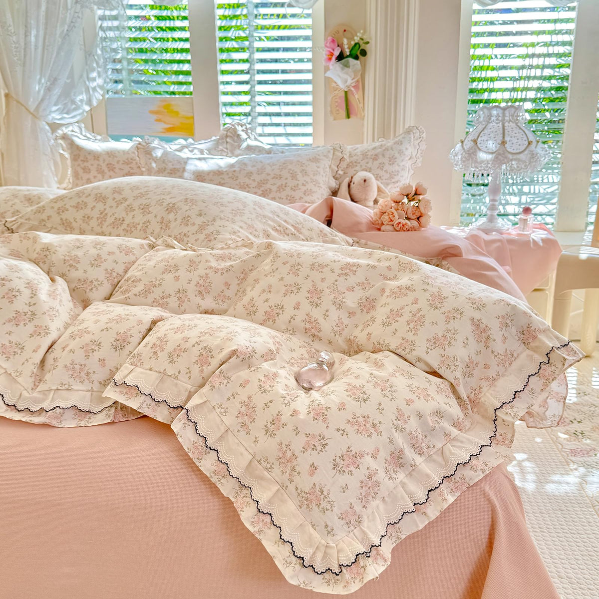 mixinni Reversible Sage Green Floral Duvet Cover Set Queen Size - 100% Cotton Cute Botanical Patterns Bedding Set with Ruffle Lace, 3PCs Beige Soft Aesthetic Cottagecore Style Duvet Cover for Girls