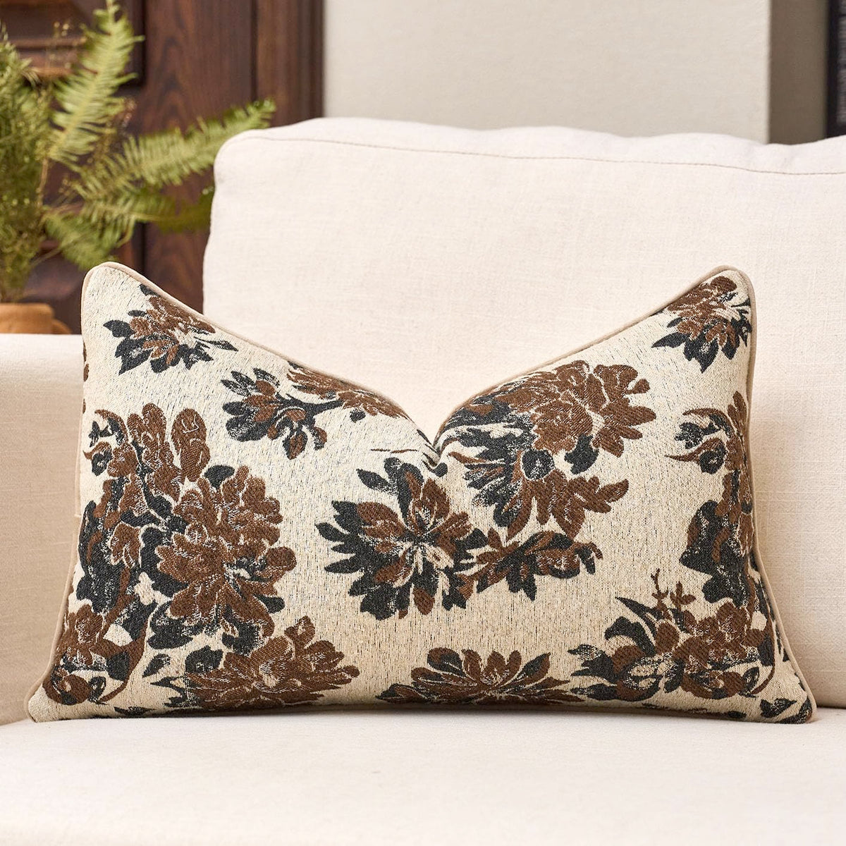 Green Floral Textured Throw Pillow Cover 18x18 Fall Vintage Rust Pillow Cover Farmhouse Summer Leaf Cushion Cover Chenille Neutral Flower Pillowcase Home Decor for Sofa Living Room Bedding