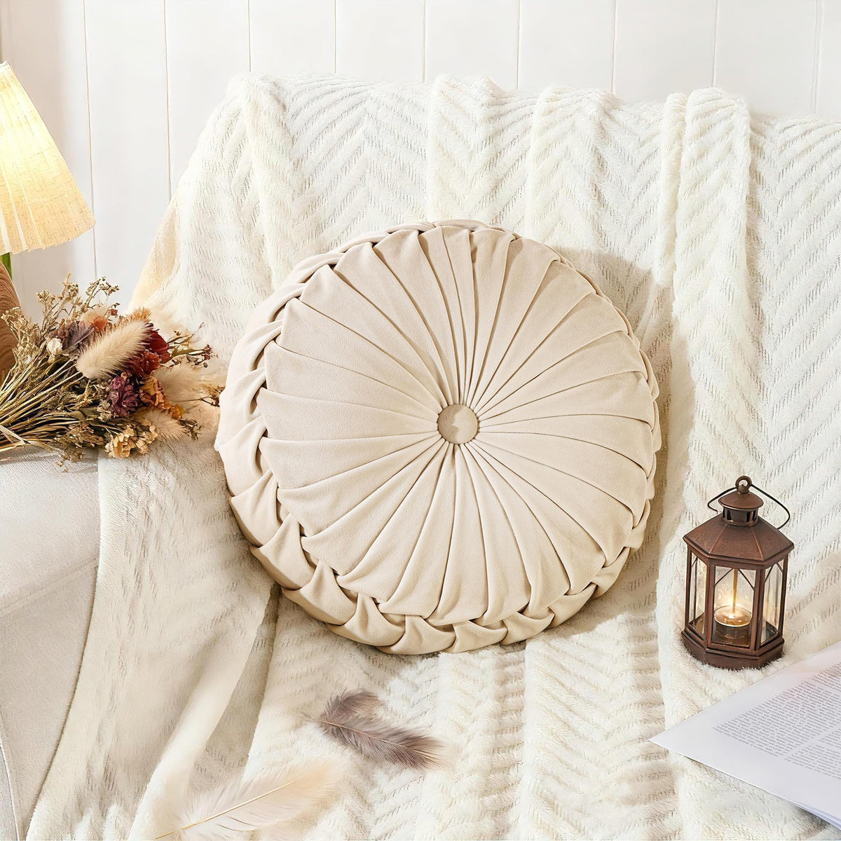 ROSE&RISY Round Pleated Velvet Throw Pillow, 2 Pack Decorative Accent Pumpkin Pillow Cushion for Couch Sofa Bed, Soft Plush Retro Vanity Throw Pillows for Home Decor, 14.5 Inch, Olive Green