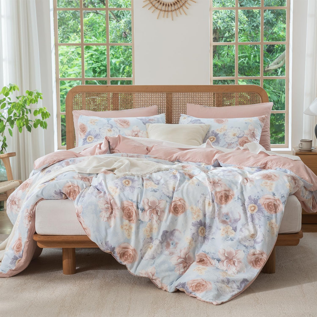 King Size Duvet Cover Set Floral Luxury Soft Brushed Microfiber Crinkle Gauze Fabric 3 Pieces Bedding Set Flower Pattern Duvet Cover King with Zipper Closure Breathable Comfy