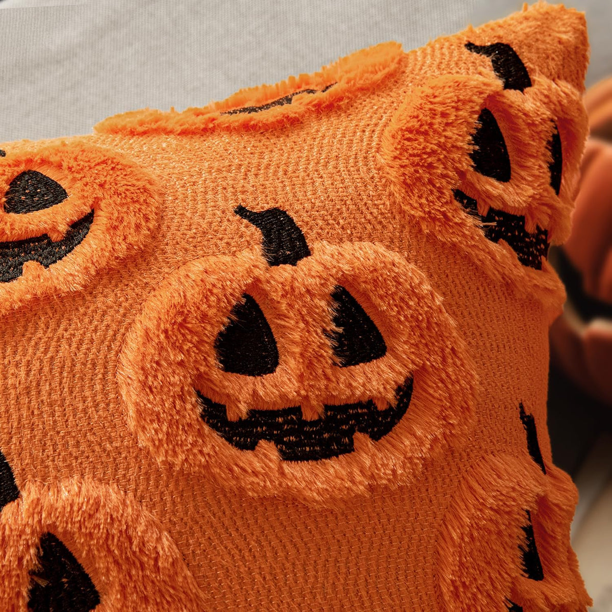 MIULEE Halloween Fall Pumpkin Throw Pillow Covers 18x18 Orange-Black