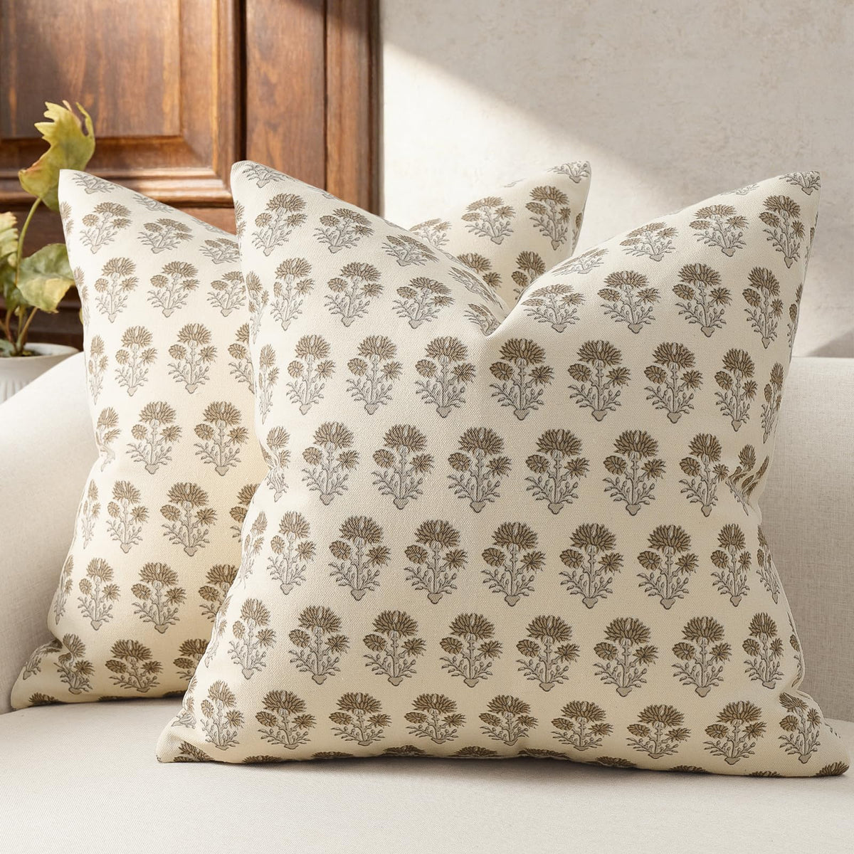 Farmhouse Floral Pillow Covers 18x18 Set of 2, Country Botanical Throw Pillow Cover for Sofa Couch Bed Living Room, Earthic Vintage Flower Cushion Covers Cottage Home Decor,Terracotta