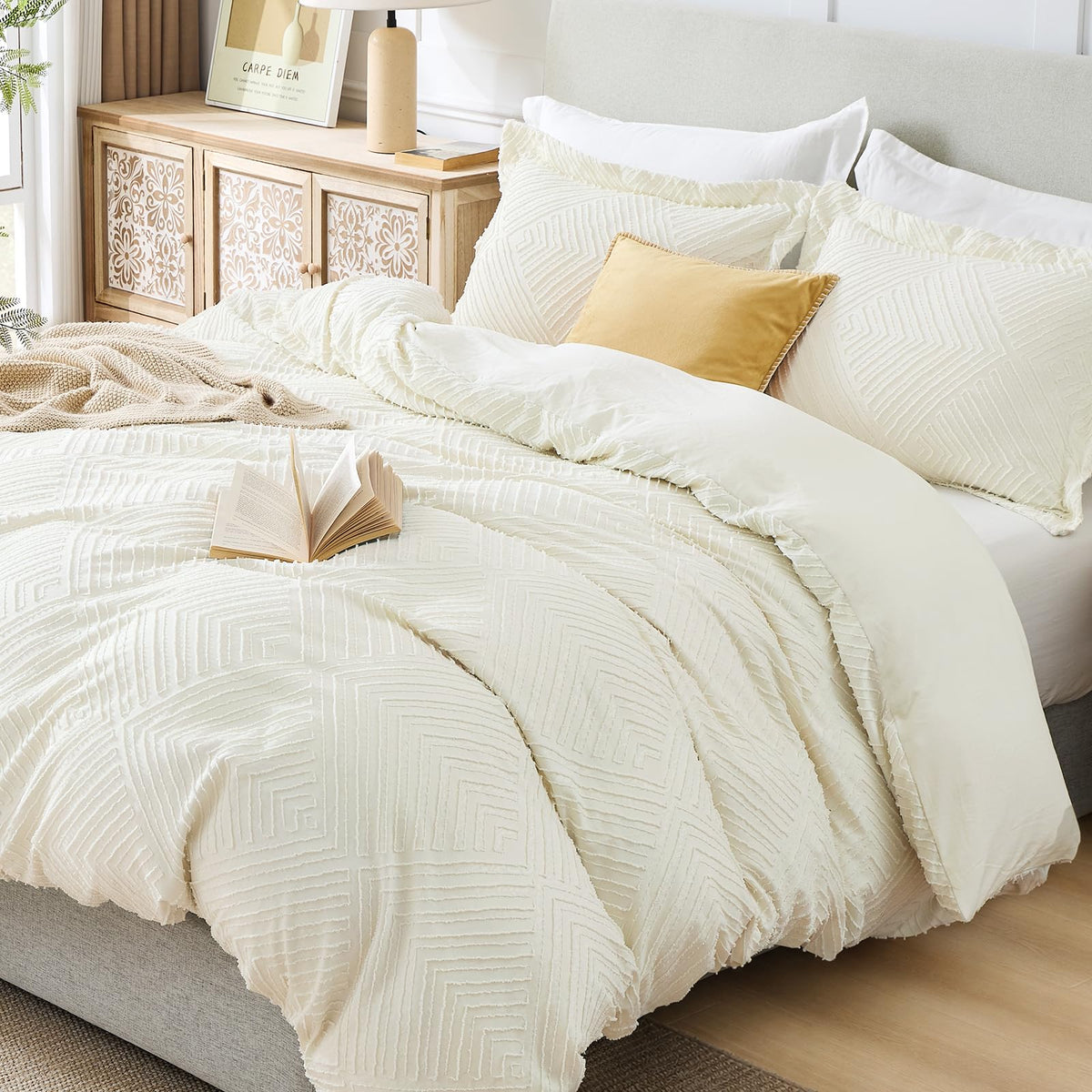 JOLLYVOGUE Duvet Cover Queen, 3-Piece, Ultra Soft Pre-Washed Microfiber