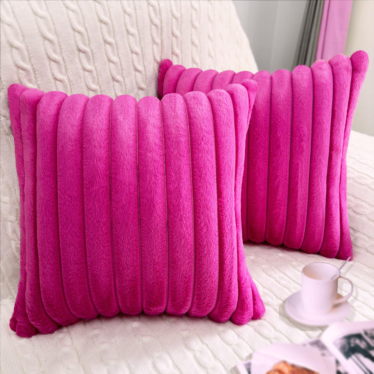 2 Pack 18x18 Pillow Cover Velvet Pillow Covers, Faux Fur Square Throw Pillow Covers for Living Room Decorations Throw Pillow Case, Throw Pillow Cover Cushion Cover for Home Sofa Bedroom Car, Grey