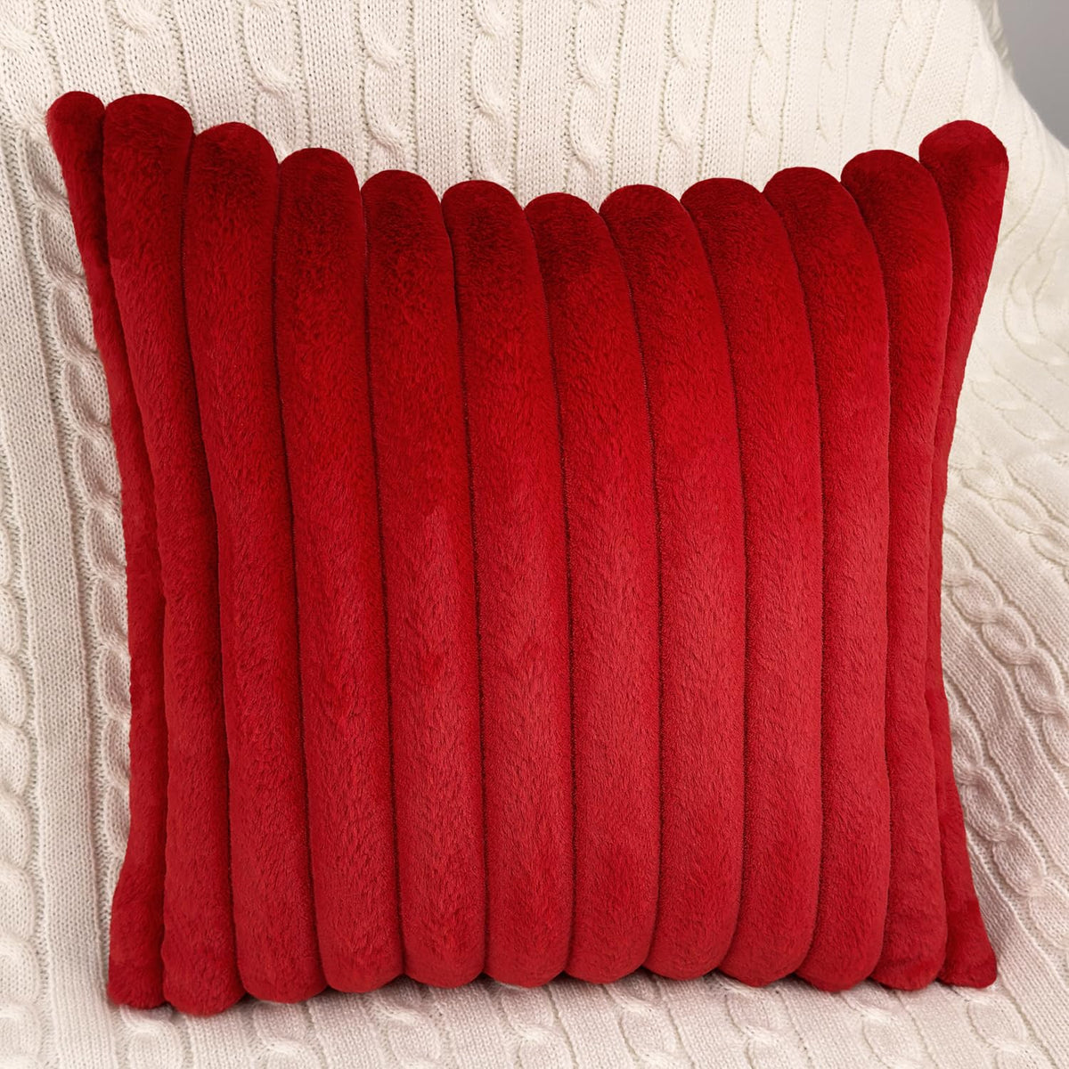 2 Pack 18x18 Pillow Cover Velvet Pillow Covers, Faux Fur Square Throw Pillow Covers for Living Room Decorations Throw Pillow Case, Throw Pillow Cover Cushion Cover for Home Sofa Bedroom Car, Grey