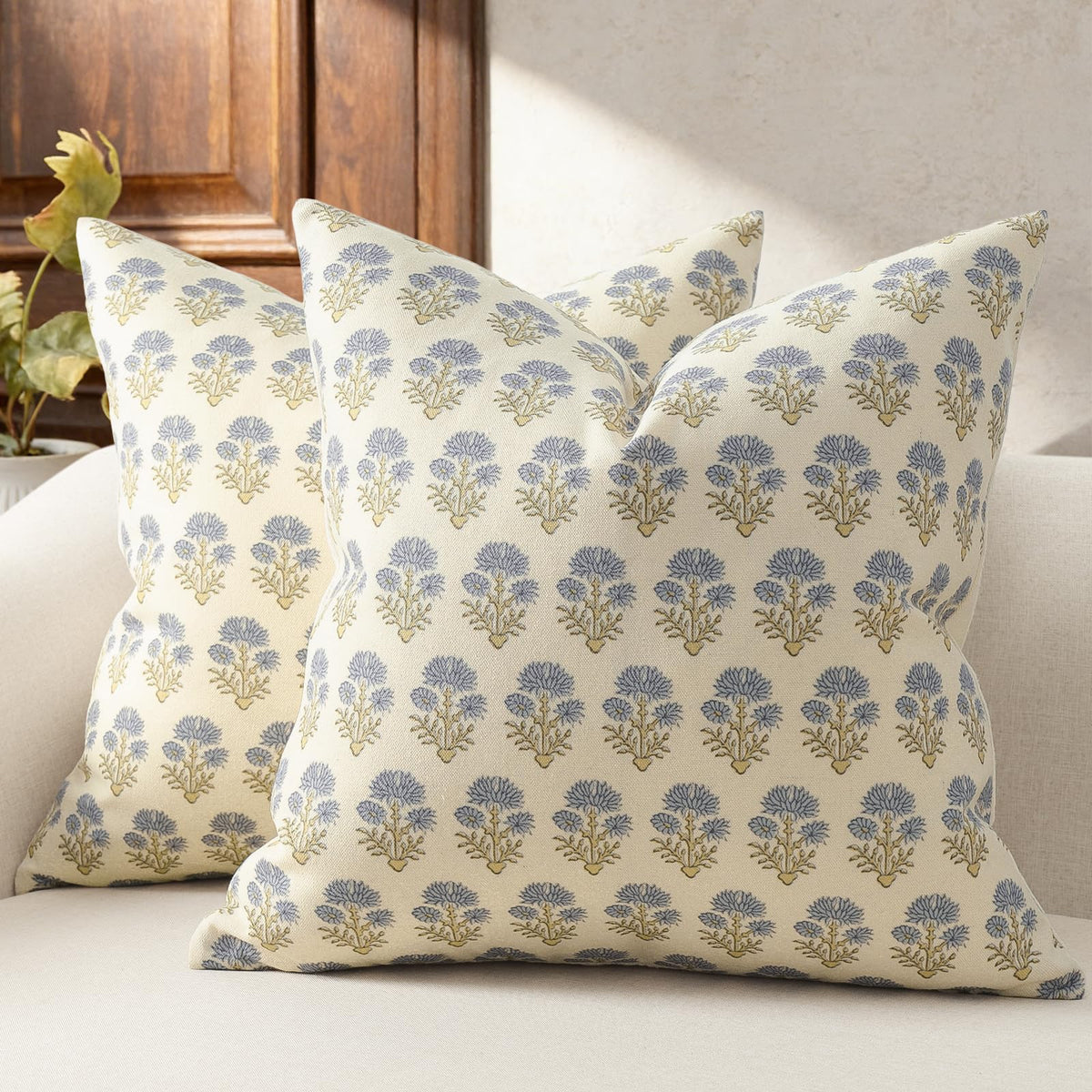 Farmhouse Floral Pillow Covers 18x18 Set of 2, Country Botanical Throw Pillow Cover for Sofa Couch Bed Living Room, Earthic Vintage Flower Cushion Covers Cottage Home Decor,Terracotta