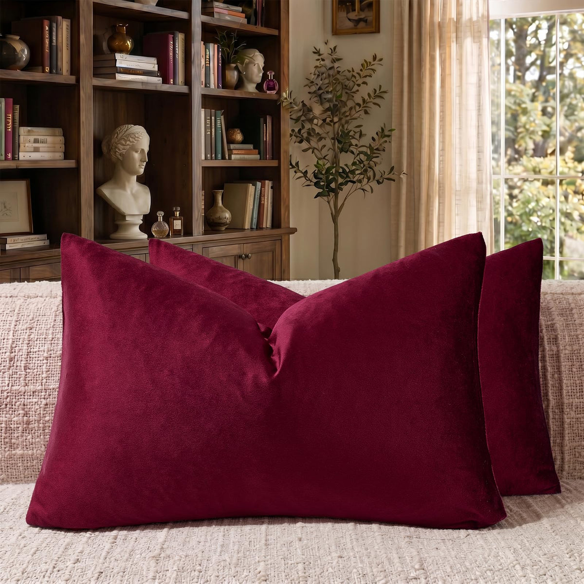 GIGIZAZA Hot Pink Velvet Pillow Covers 18x18 Decorative Pillows Pack of 2