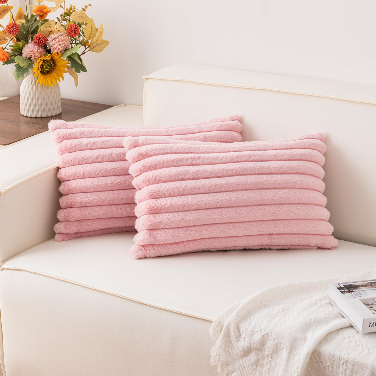 Aegero Pack of 2 Faux Fur Christmas Throw Pillow Covers 18x18 Inch, Pink
