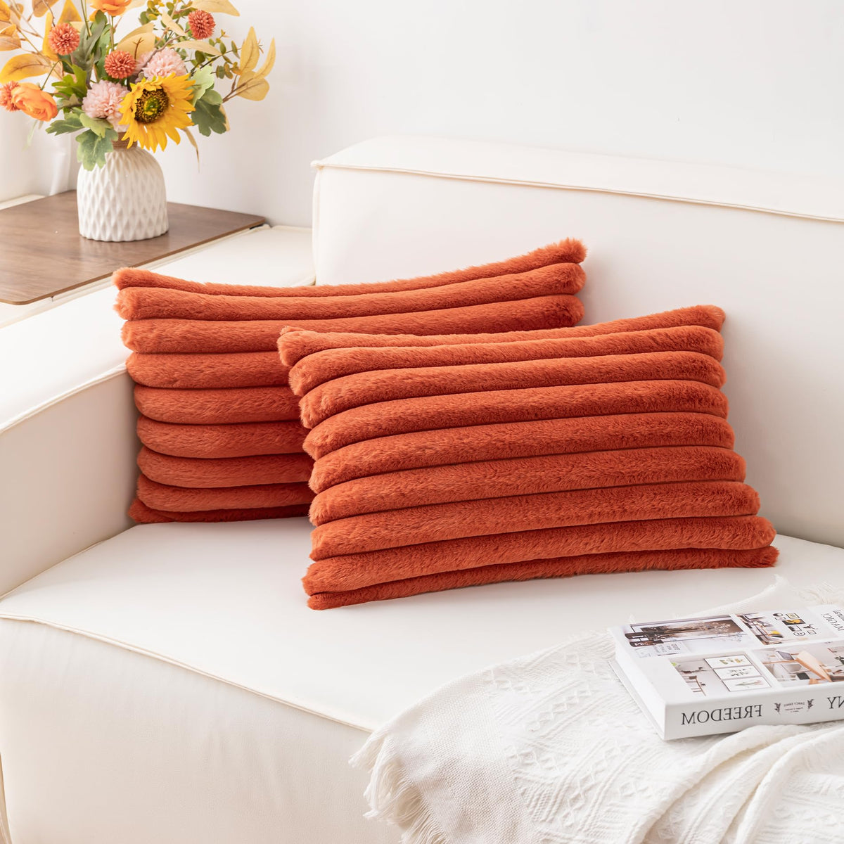 Aegero Pack of 2 Faux Fur Christmas Throw Pillow Covers 18x18 Inch, Pink