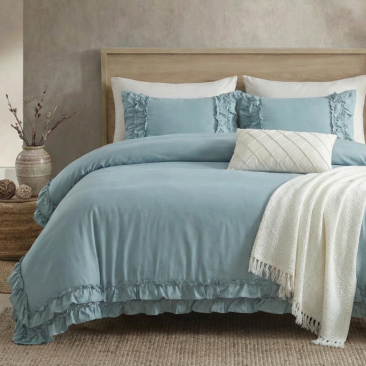 Bedorm Beige Duvet Cover Set Queen Ruffle Bedding Set Pleat Ruffled Shabby Chic Comforter Cover Extra Soft & Easy Care White Boho Duvet Cover with Zipper Closure