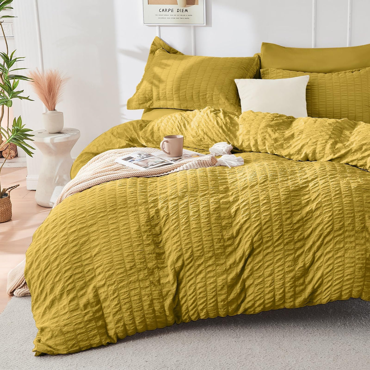 HYMOKEGE Beige Duvet Cover Queen Size, Ultra Soft 3-Piece Seersucker Duvet Cover Set with Zipper Closure, Soft Brushed Microfiber Bedding Set with 8 Corner Ties (90"x90", 2 Pillowshams)