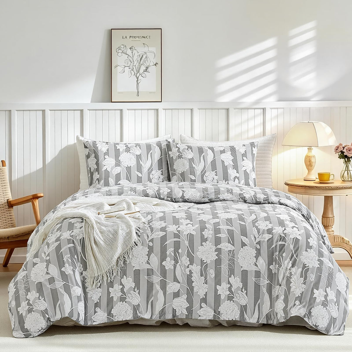 Lekesky Floral Duvet Cover Queen Size 3-Piece, Sage Green