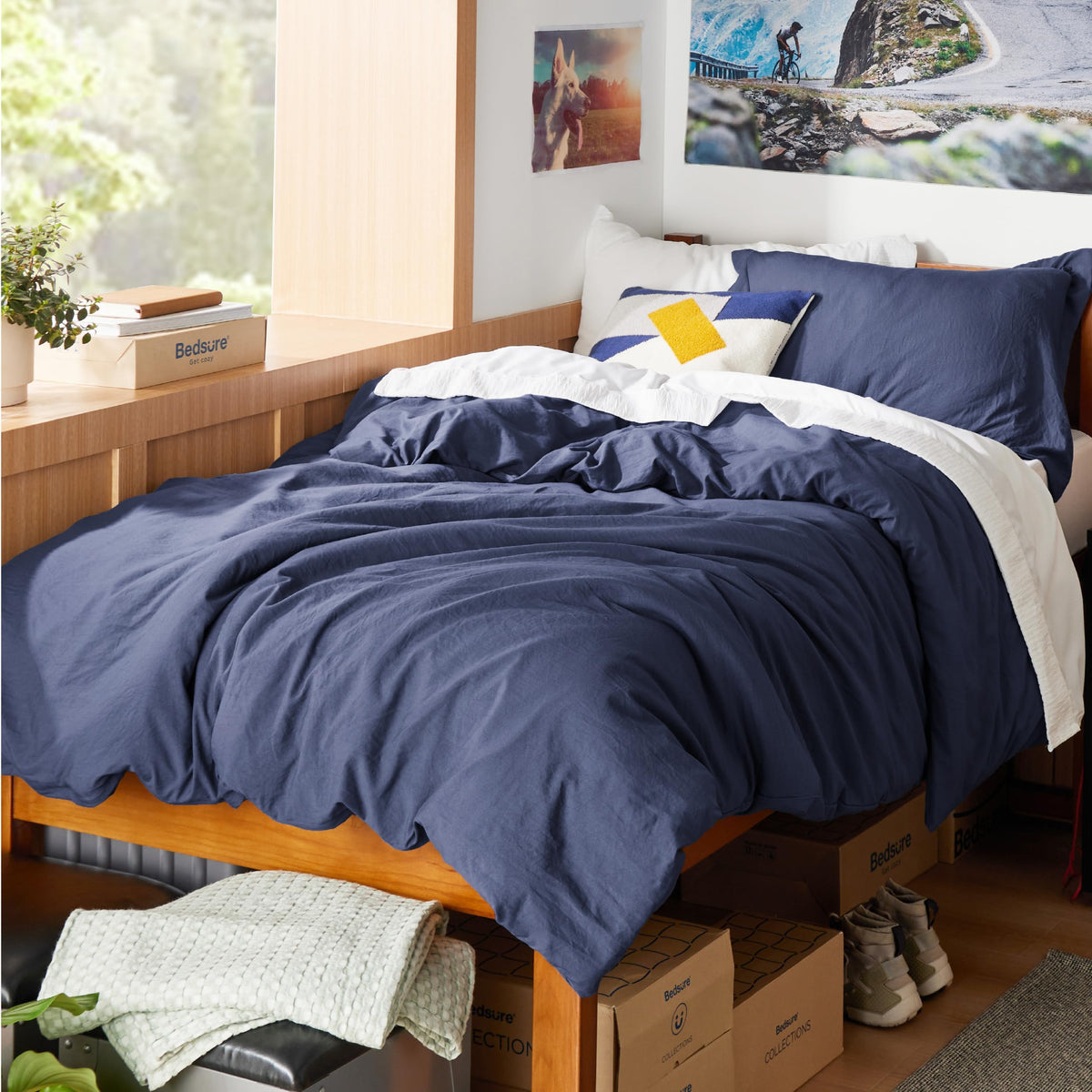 Bedsure Prewashed Duvet Cover Queen, Cotton-Like Bedding Set, Olive Green