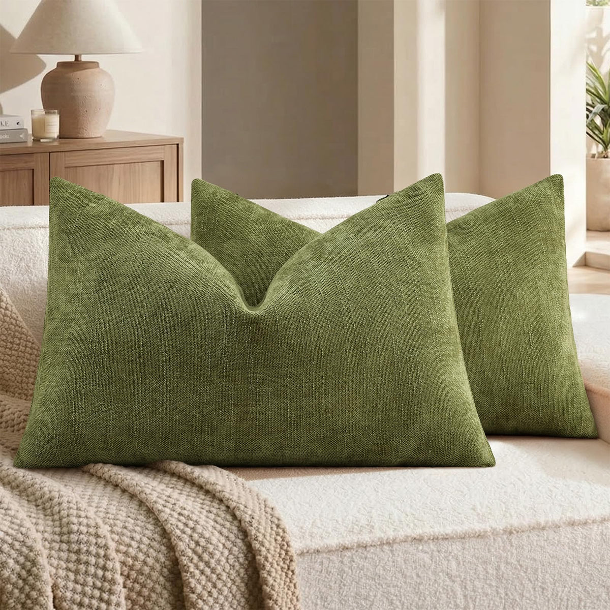 decorUhome Chenille Decorative Throw Pillow Covers 18x18 Set of 2, Brown
