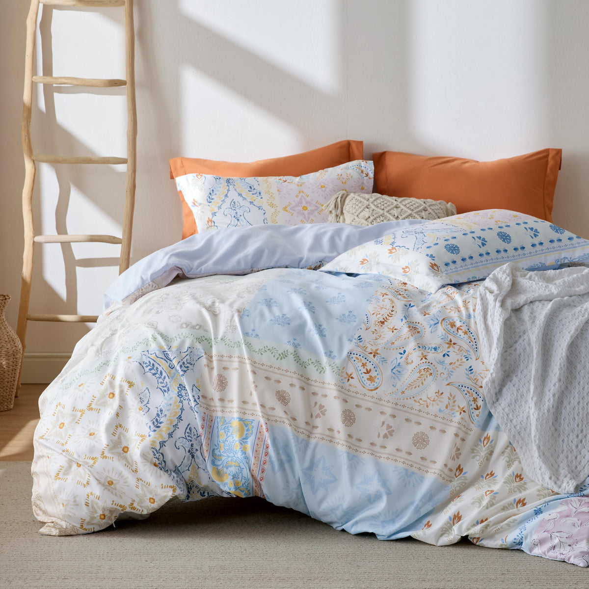 Bedsure Duvet Cover King Size - Reversible Floral Duvet Cover Set with Zipper Closure, 3 Pieces Grey Bedding Set with 8 Corner Ties and 2 Pillowcases 20"x36"