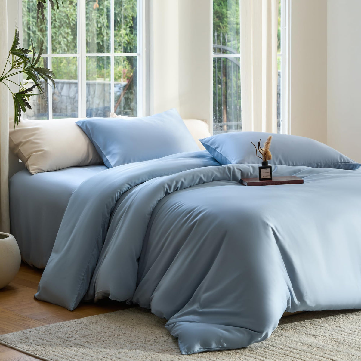 DOZ Duvet Cover Set, 100% Viscose derived from Bamboo, Organically Grown, Buttery Soft, Cooling Duvet Covers, High GSM, 1 Duvet Cover and 2 Pillowcases, 90"x90" (Sage, Full/Queen)