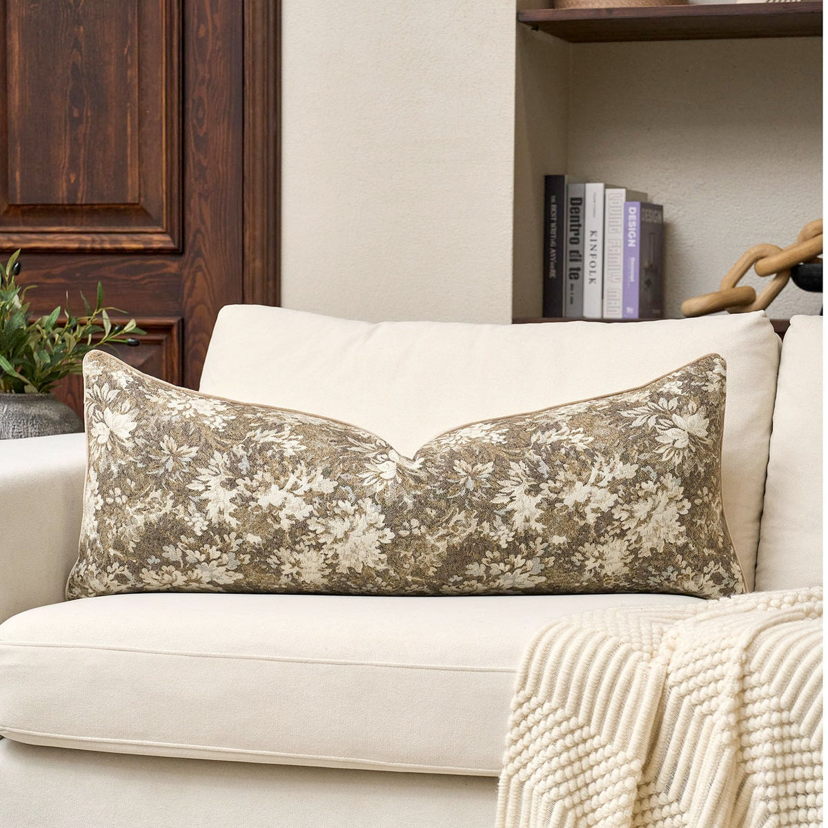 Yangest Neutral Floral Pillow Cover 12 x 20 Inches, Vintage Chenille Rectangle Throw Pillow Cover Soft Decorative Farmhouse Accent Couch Pillow Cover for Living Room Bedroom, Green