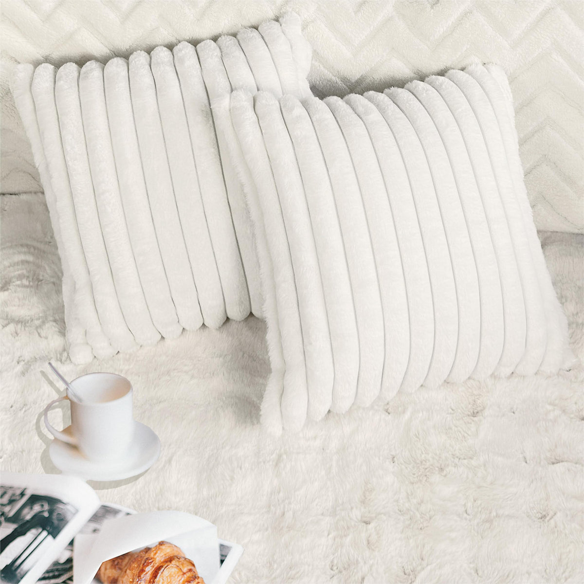 2 Pack 18x18 Pillow Cover Velvet Pillow Covers, Faux Fur Square Throw Pillow Covers for Living Room Decorations Throw Pillow Case, Throw Pillow Cover Cushion Cover for Home Sofa Bedroom Car, Grey