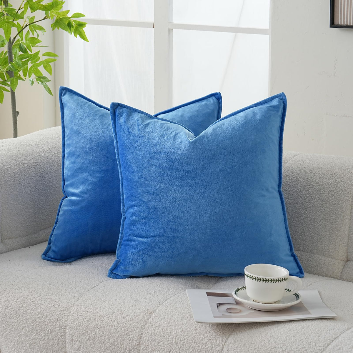 JIAHANNHA Velvet Green Throw Pillow Covers 18”x18”Pack of 2 Soft Decorative