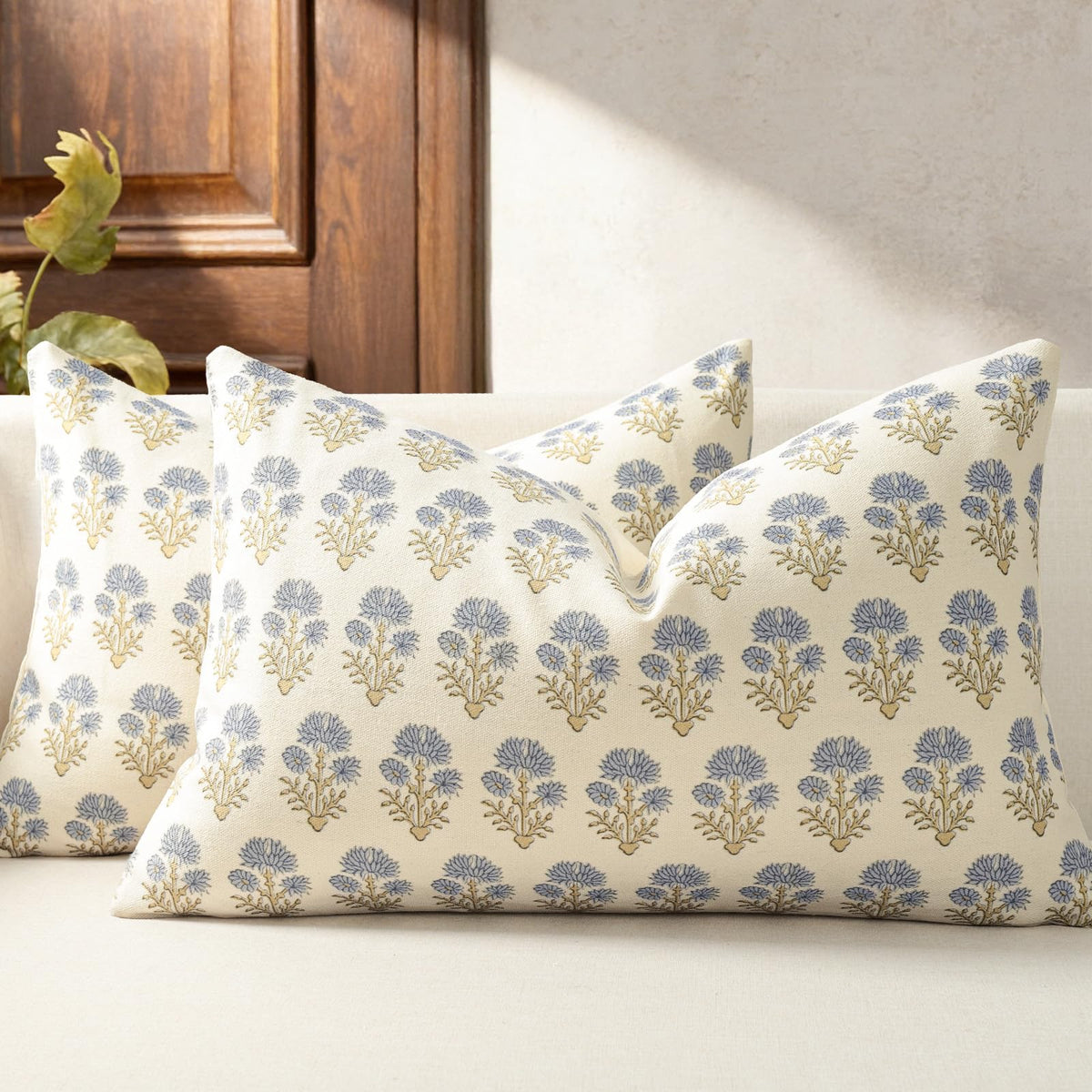 Farmhouse Floral Pillow Covers 18x18 Set of 2, Country Botanical Throw Pillow Cover for Sofa Couch Bed Living Room, Earthic Vintage Flower Cushion Covers Cottage Home Decor,Terracotta