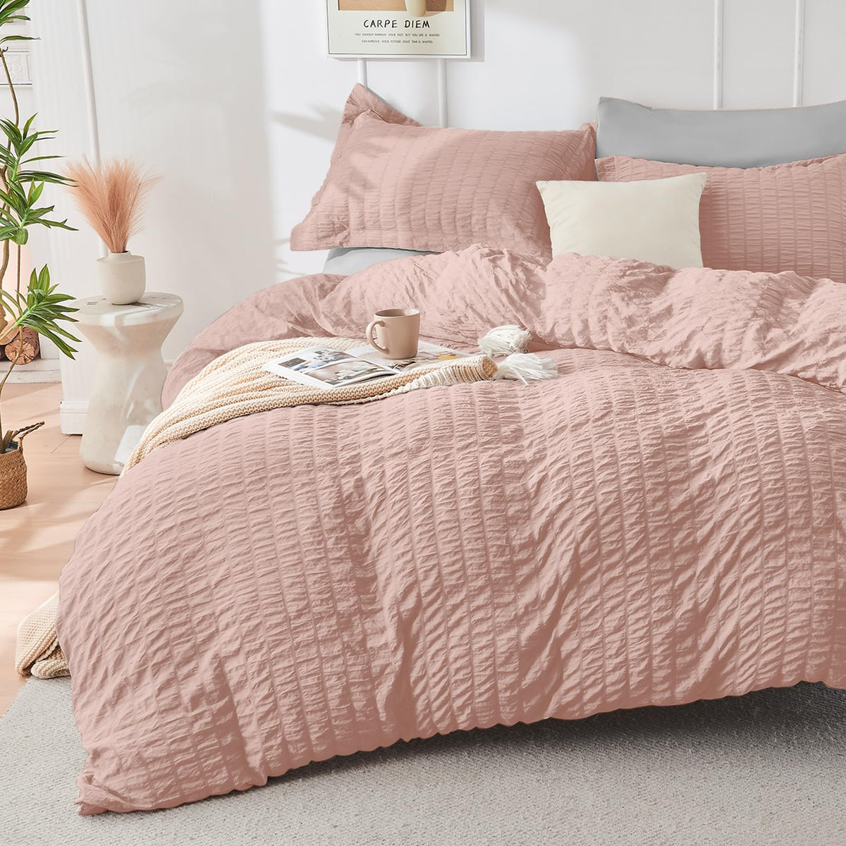 HYMOKEGE Beige Duvet Cover Queen Size, Ultra Soft 3-Piece Seersucker Duvet Cover Set with Zipper Closure, Soft Brushed Microfiber Bedding Set with 8 Corner Ties (90"x90", 2 Pillowshams)