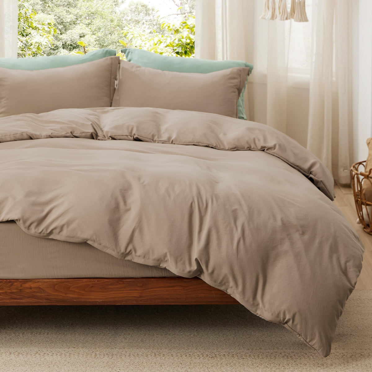 Bedsure Prewashed Duvet Cover Queen, Cotton-Like Bedding Set, Olive Green