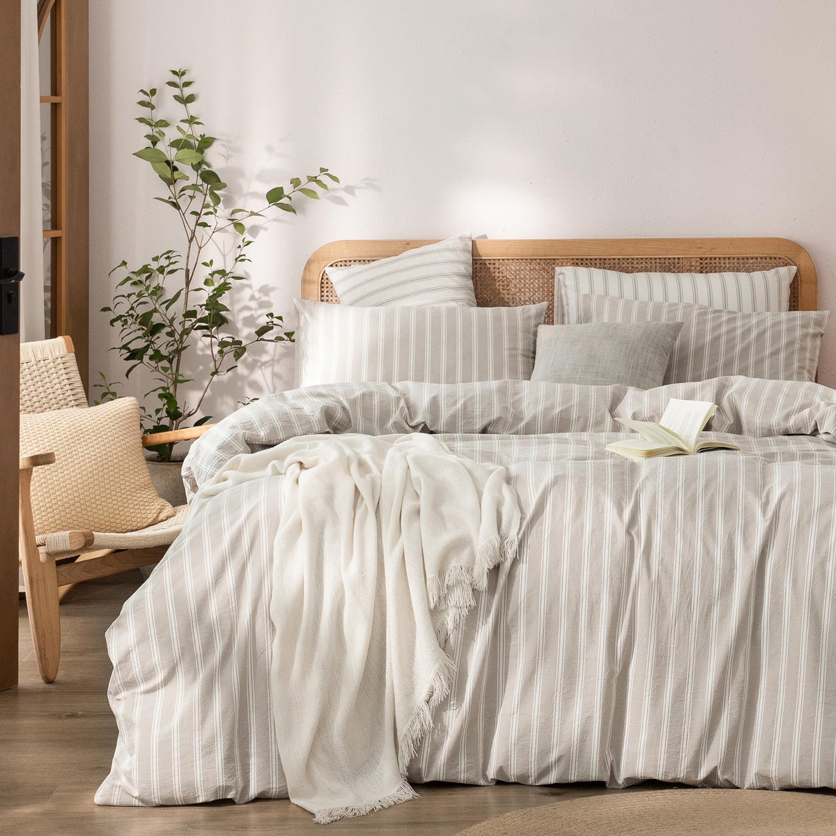 BESTOUCH Cotton Solid Duvet Cover Set Linen Feel Cornflower Blue King