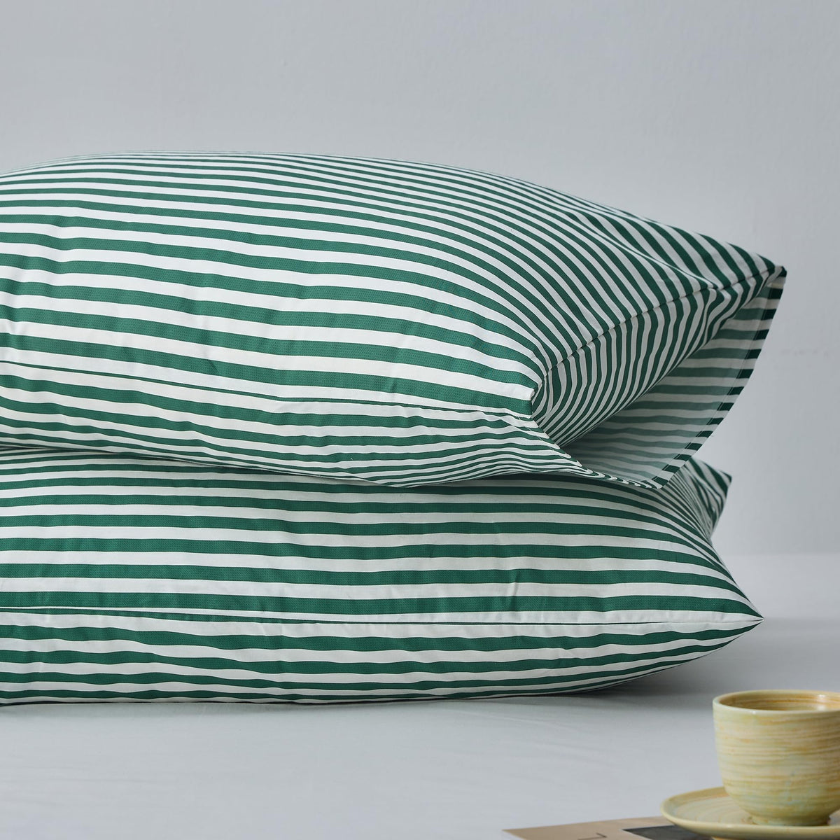 JELLYMONI Cotton Classic Striped Pillowcases Set of 2, Green, Queen