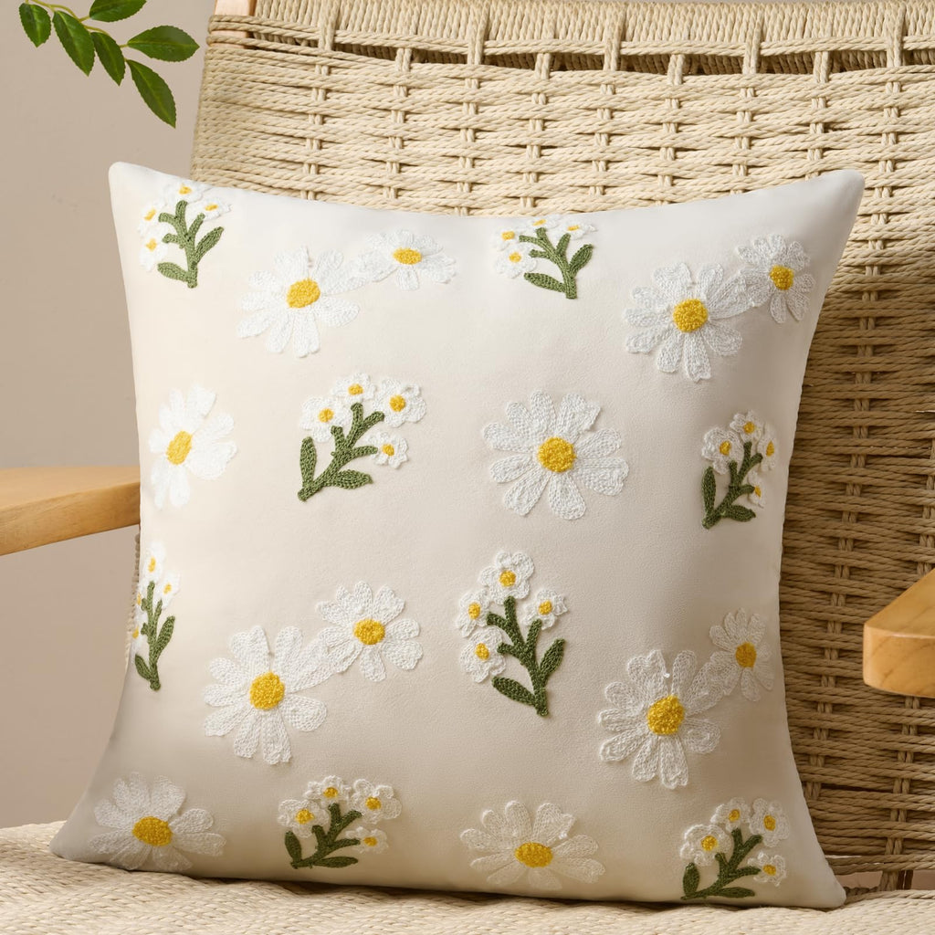 Softalker Spring Summer Throw Pillow Covers 18 x 18 Inch Set of 2, Farmhouse Decorative Floral Daisy Soft Faux Fur Cushion Covers, 3D Pillow Cases for Couch Bedroom Living Sofa Room Home Decor, Pink